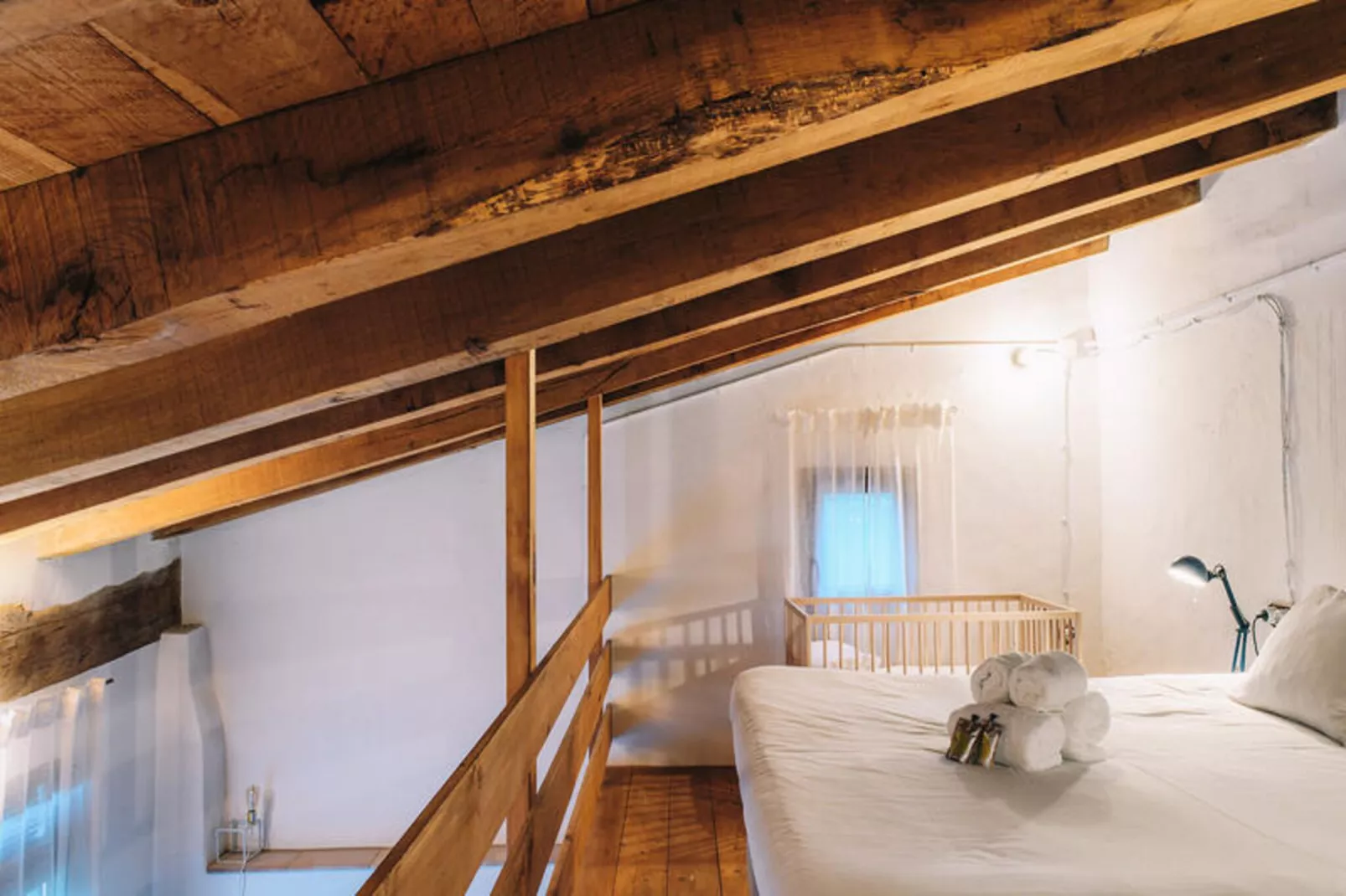 Mobil Home - Bungalow - Cottage à Montagut i Oix-Non tagué