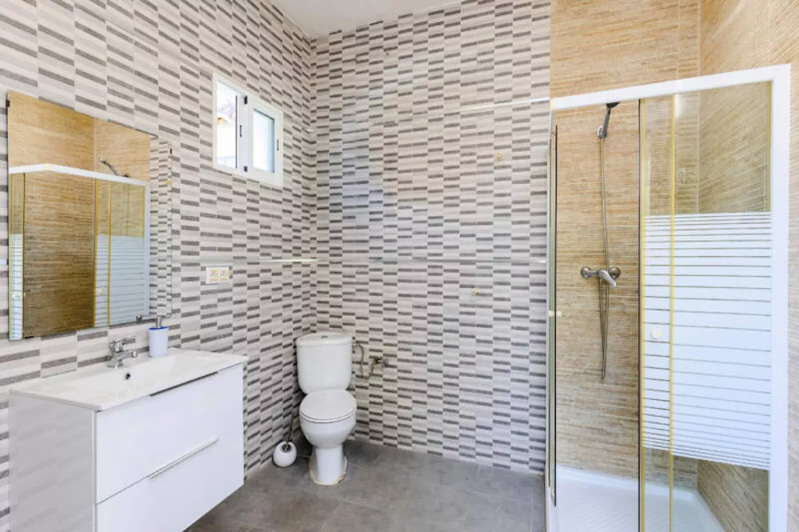 Maison à Almoradi-Untagged