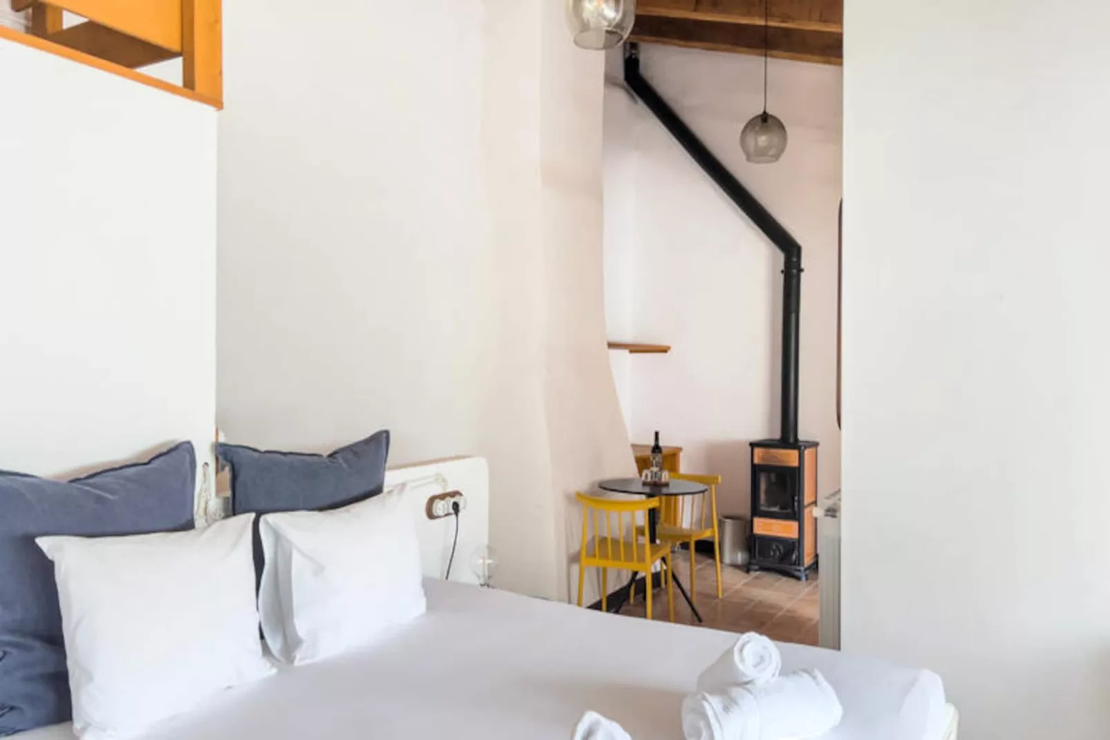 Mobil Home - Bungalow - Cottage à Montagut i Oix-Non tagué