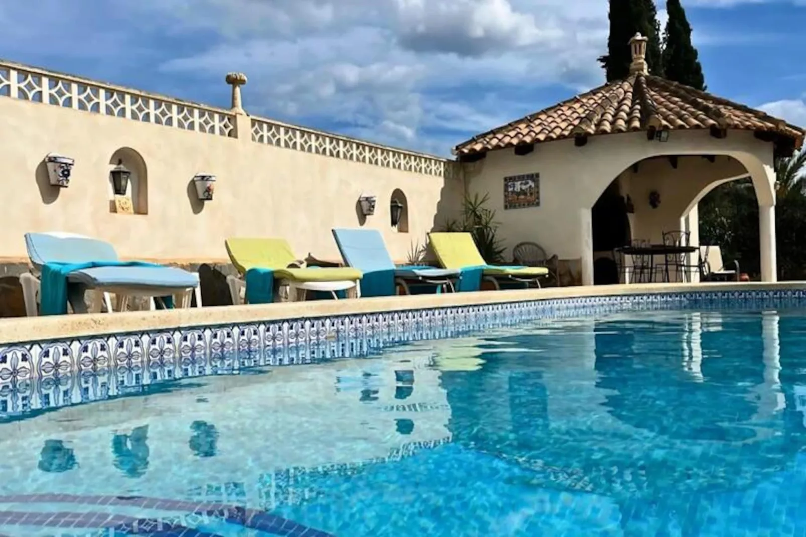 Authentique Finca Espagnole Avec Piscine Priv&eacute;e Et Jardin-Non tagué