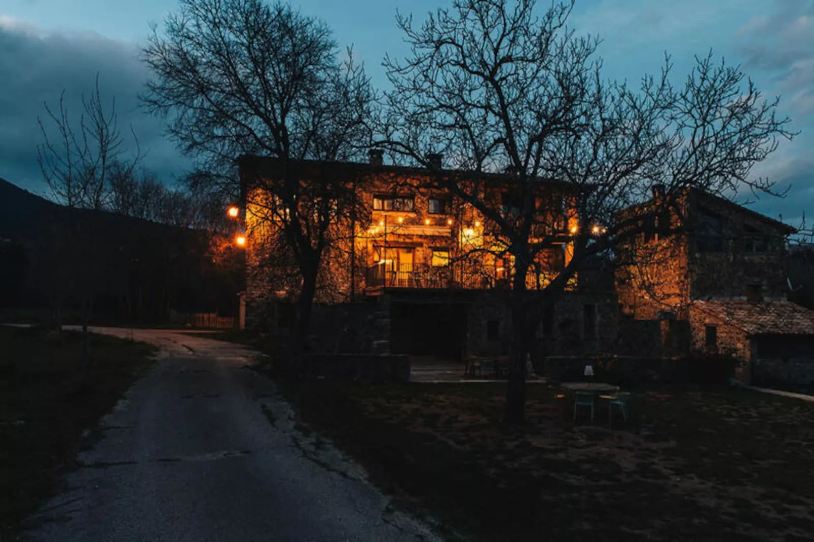 Mobil Home - Bungalow - Cottage à Montagut i Oix-Non tagué