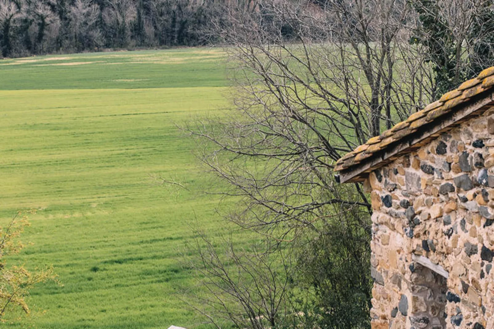 Mobil Home - Bungalow - Cottage à Montagut i Oix-Non tagué