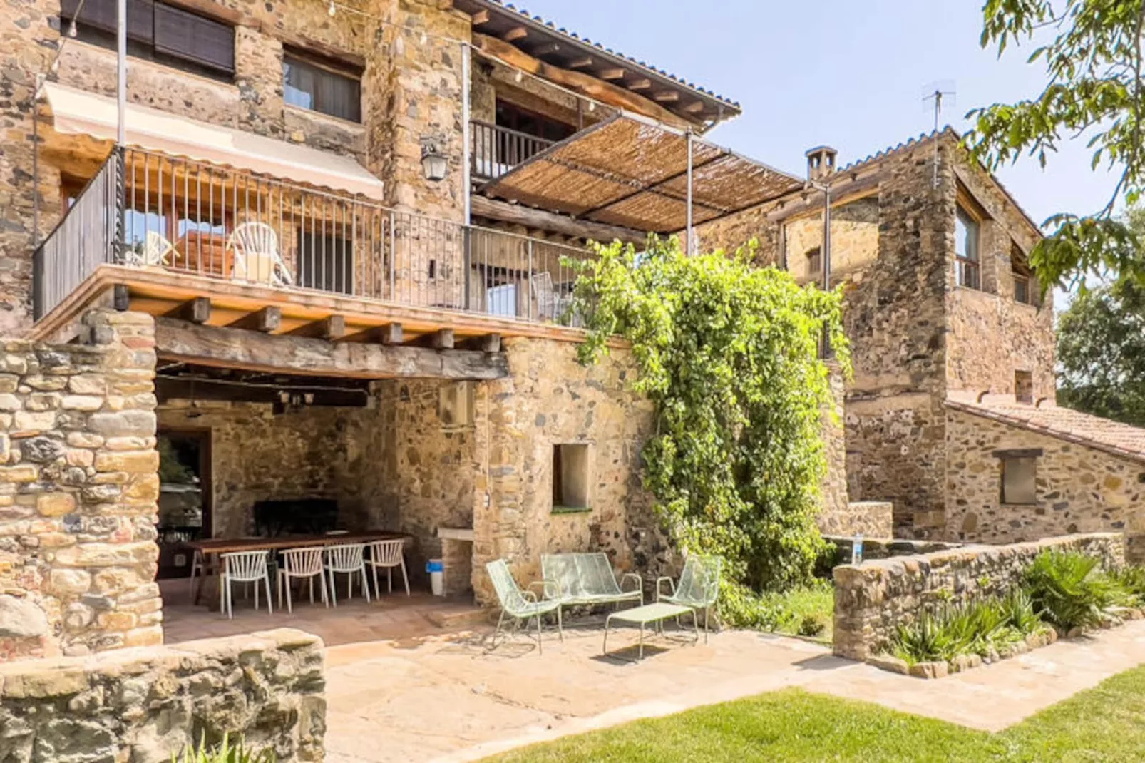 Mobil Home - Bungalow - Cottage à Montagut i Oix-Nicht zugeordnet