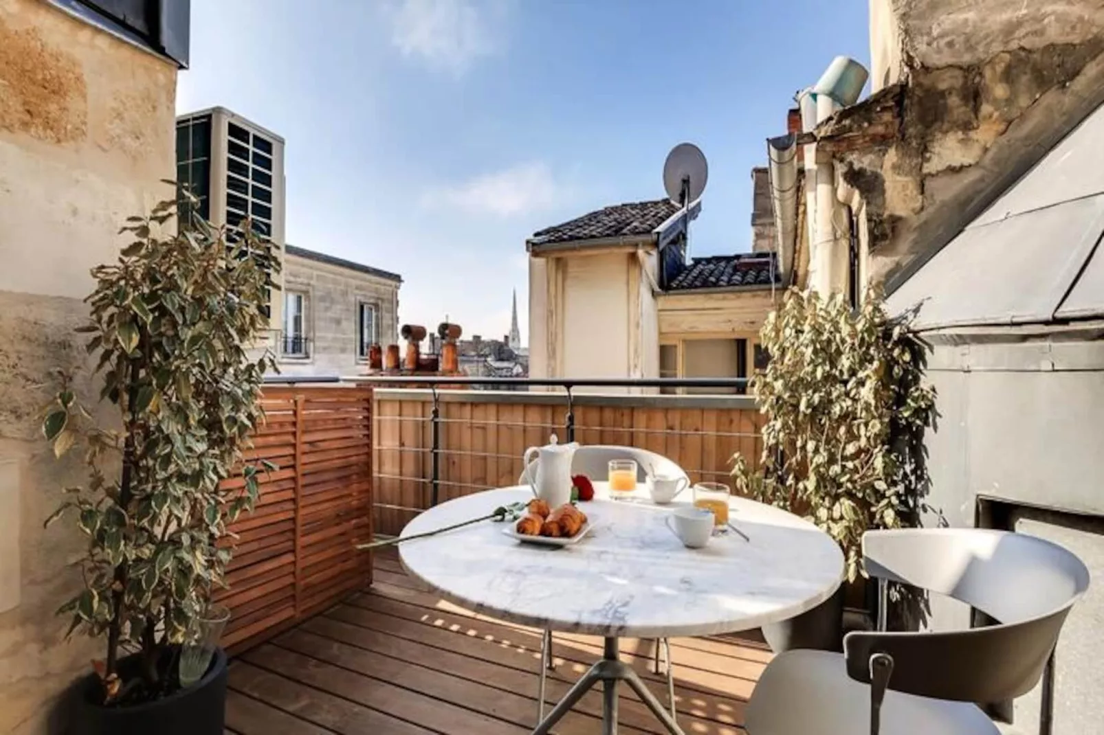 Maison Ingw&euml; - Appartement Avec Terrasse Place Gambetta