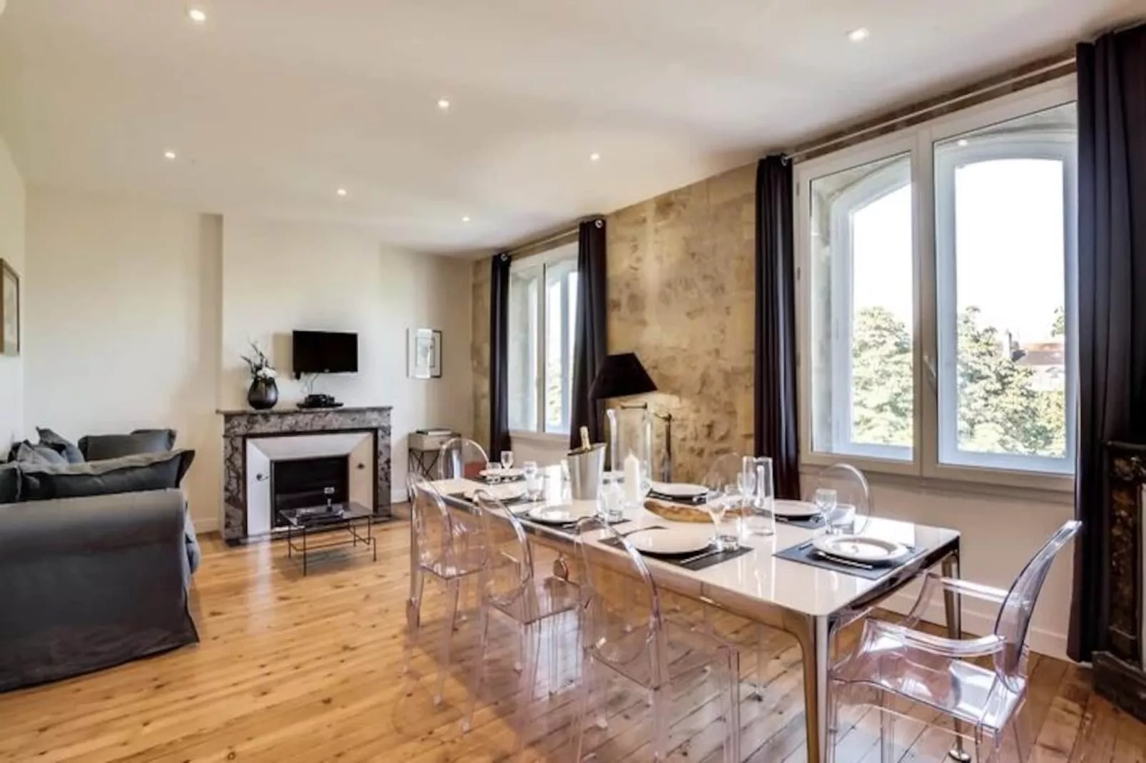 Maison Ingw&euml; - T4 Pour 8 Personnes Place Gambetta