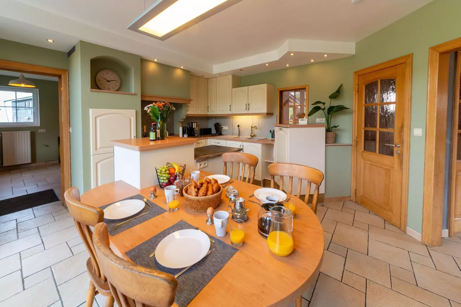 Charmante habitation à Lierneux pour 10 adultes avec Bains à remous-Kitchen