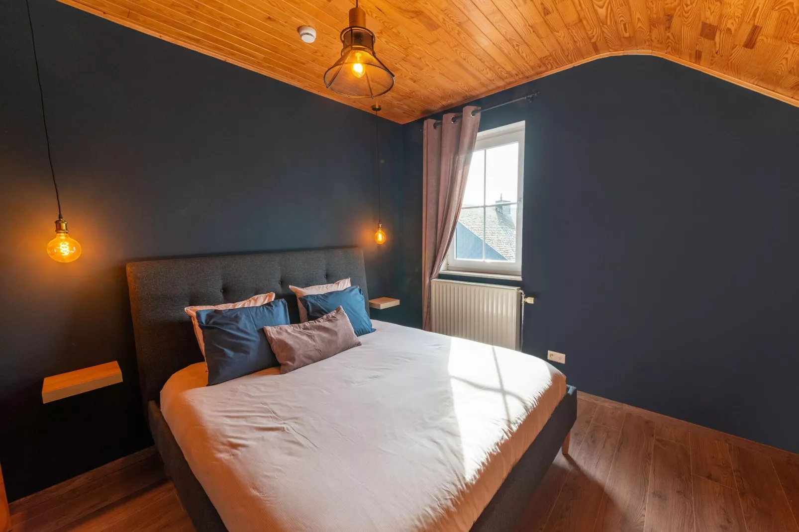 Charmante habitation à Lierneux pour 10 adultes avec Bains à remous-Bedroom