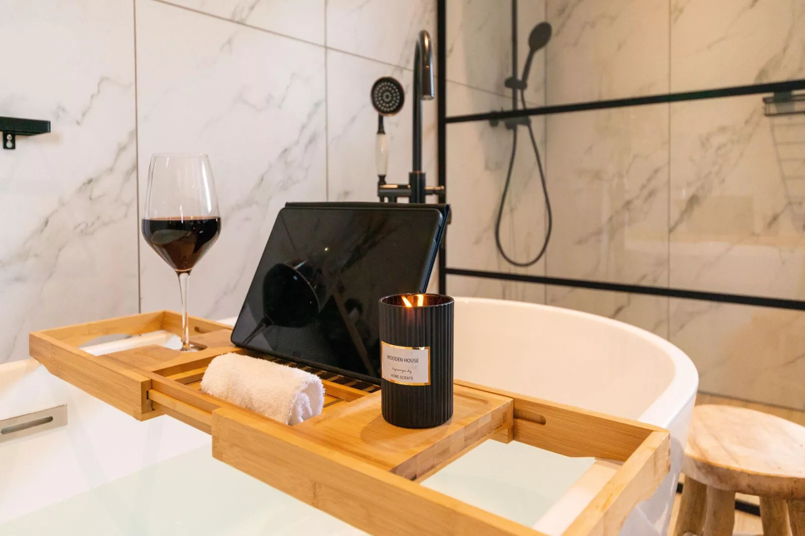 Charmante habitation à Lierneux pour 10 adultes avec Bains à remous-Bathroom