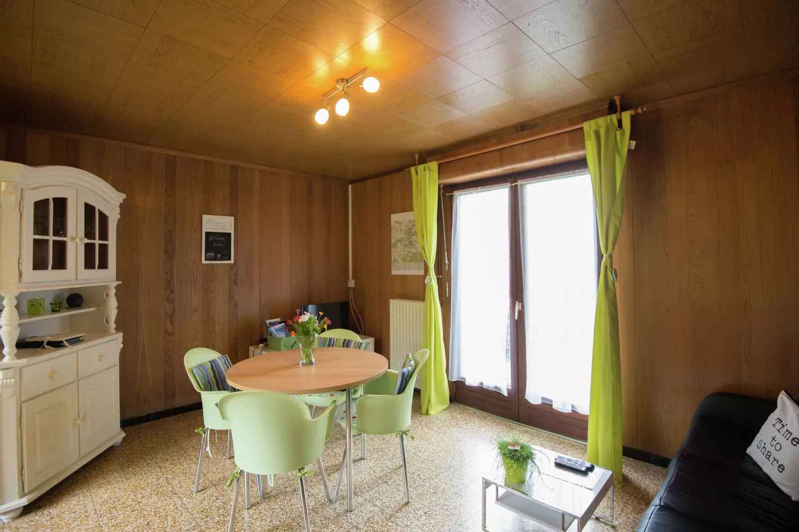 La Pierraille-Salle à manger