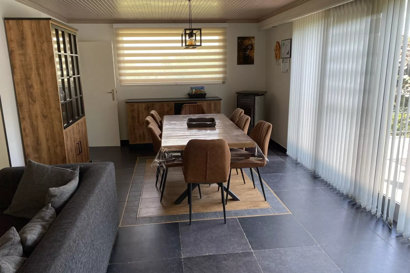 Filly-Dining room