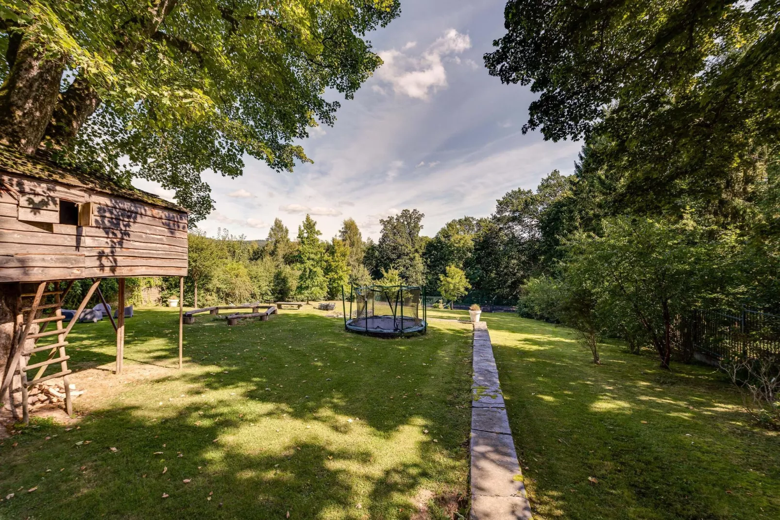 Domaine des Officiers-Gärten Sommer