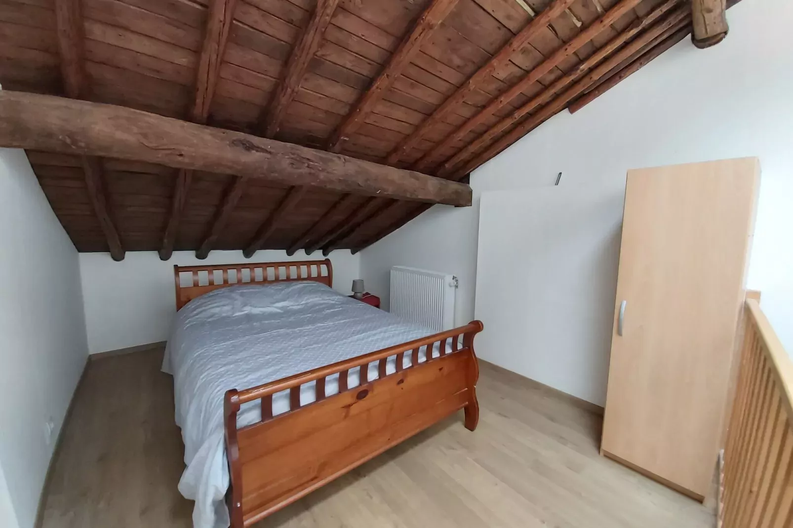 Les Hirondelles-Bedroom