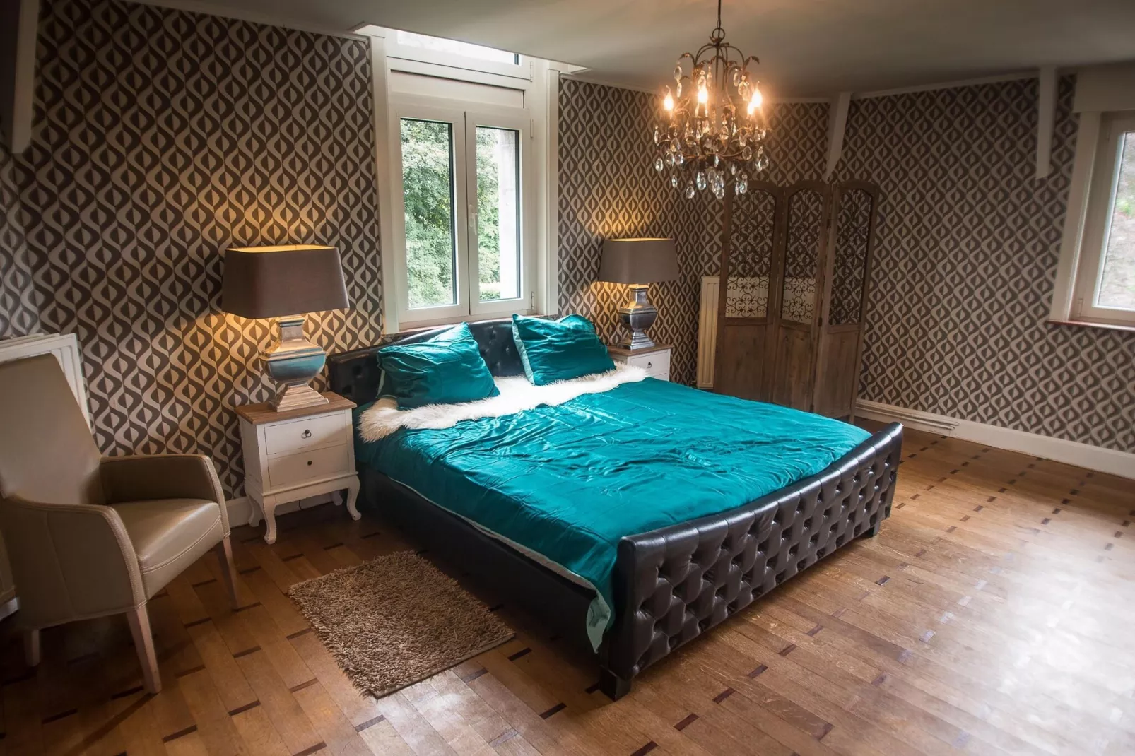 La Maison des Fleurs-Bedroom