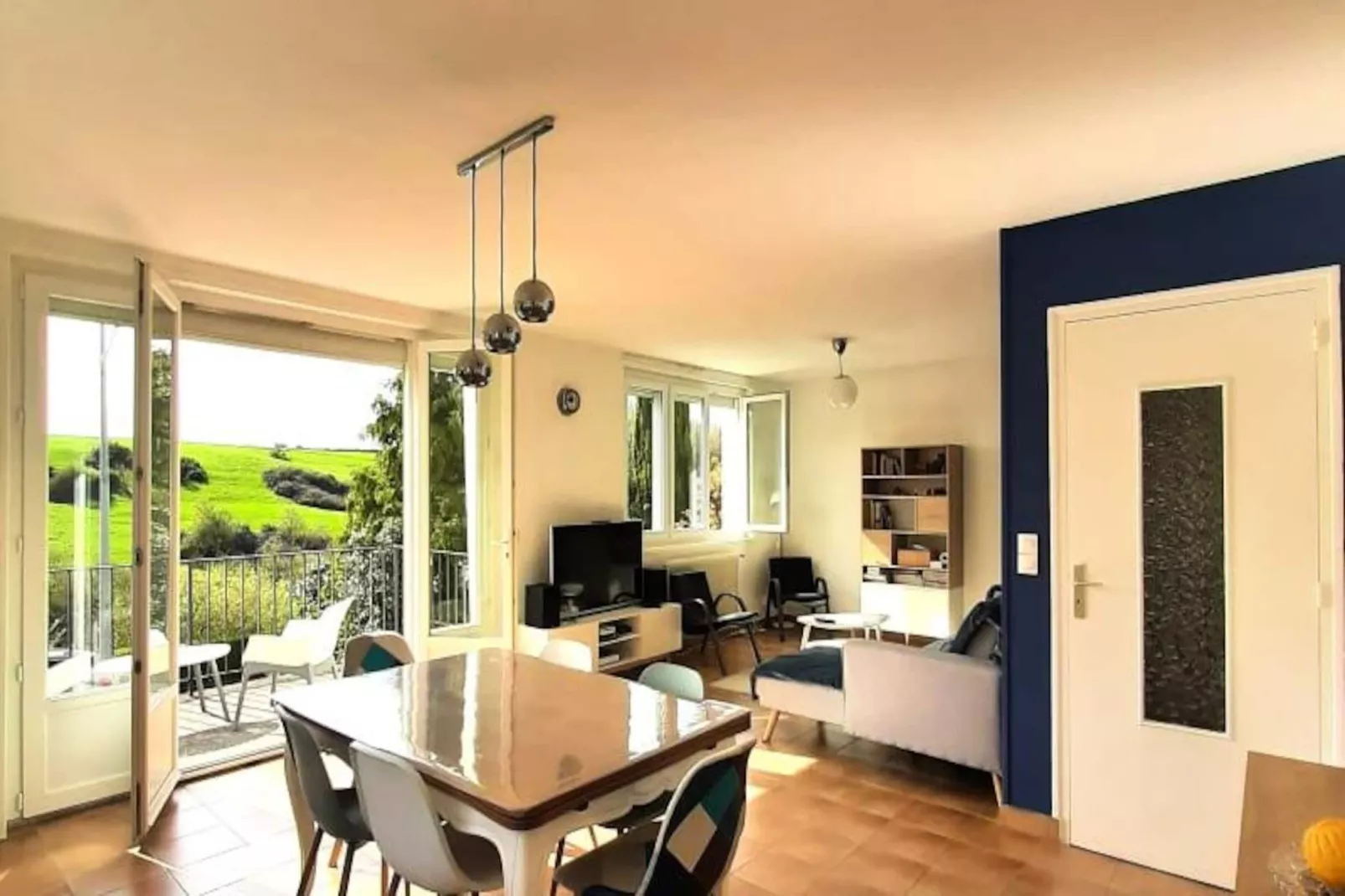 Résidence Ag12 &ndash; Villa "les Dix Mouettes" : Vue Mer, Confort & Moments Inoubliables