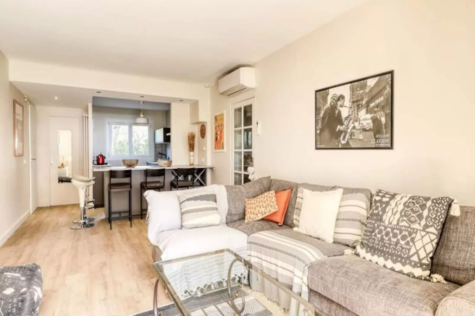 Résidence T3 R&eacute;cent Dans R&eacute;sidence Avec Piscine &agrave; La Favi&egrave;re