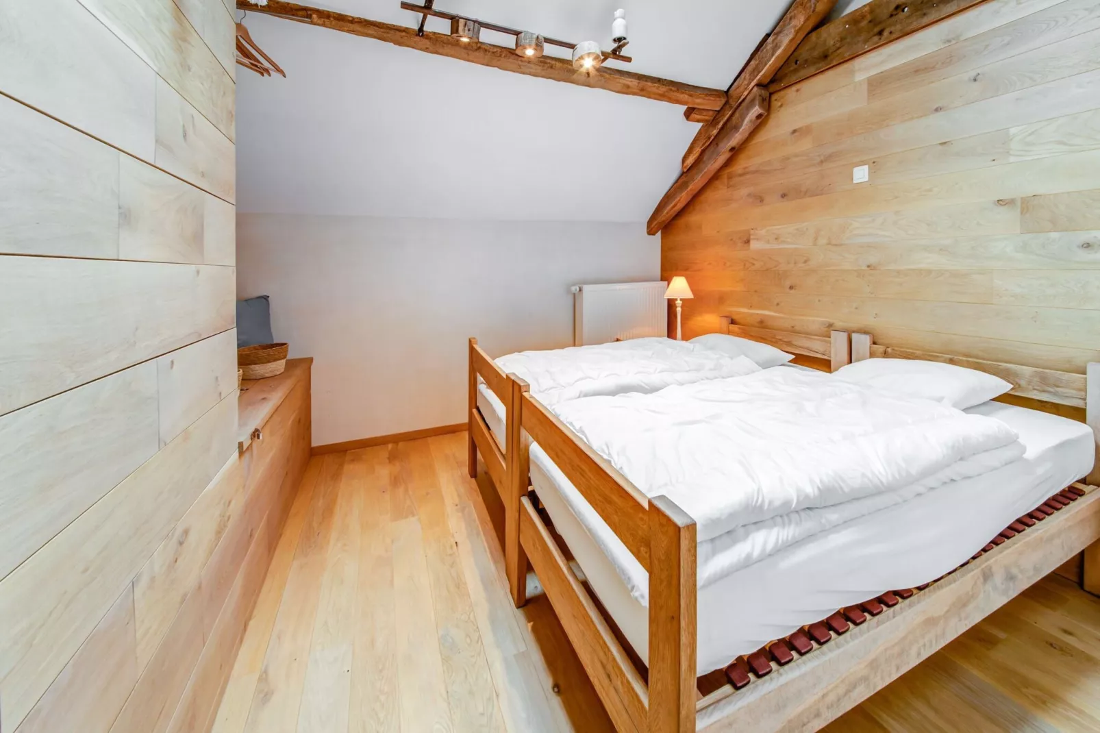 La Nuitée des Nutons-Bedroom
