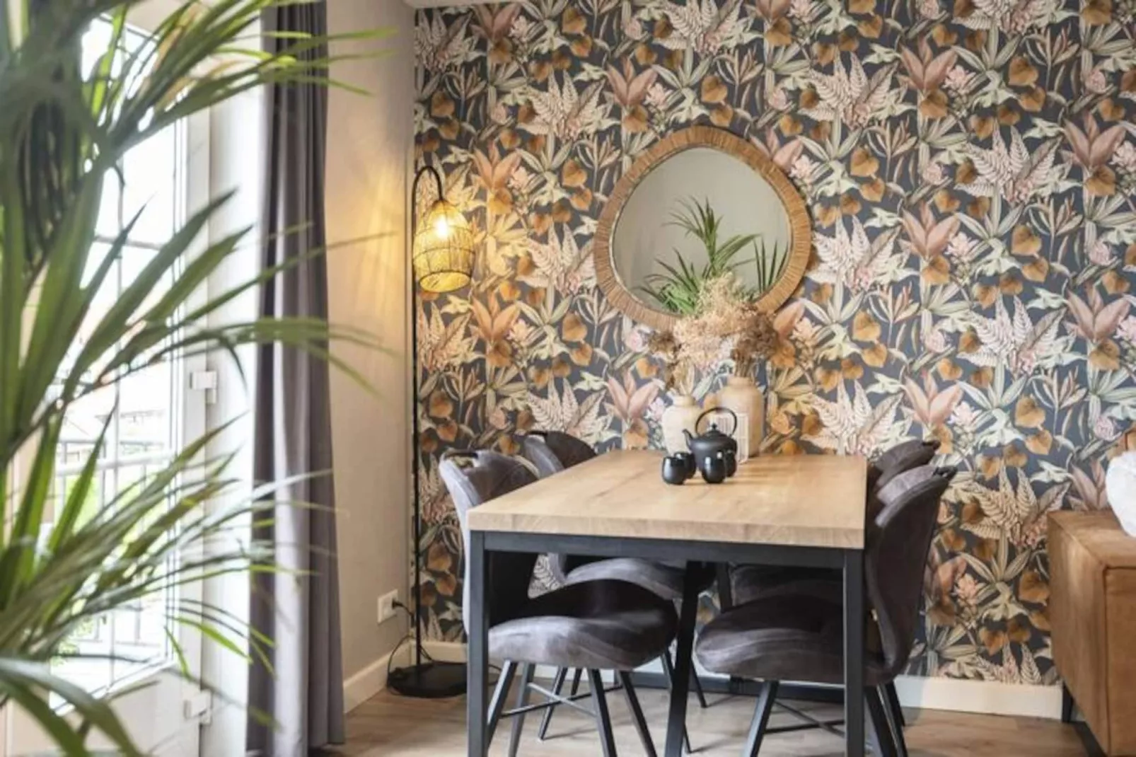 The Beach & Town Suite