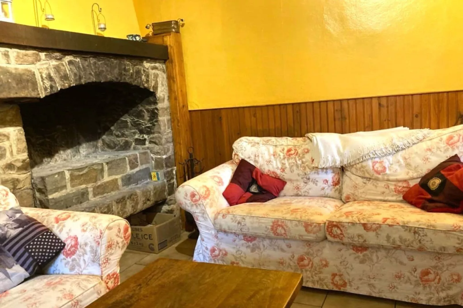 Le Moulin Sylvestre-Living room