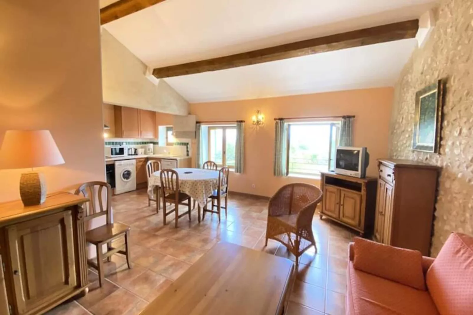 04b8 : Beau T3 Au Coeur Des Lavandes - Piscine