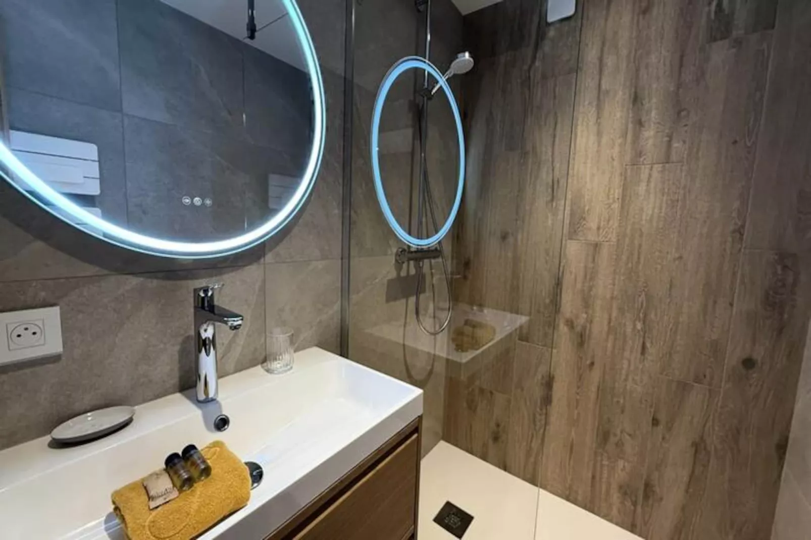 Superbe Appartement T3 6 Personnes Proche Des Pistes