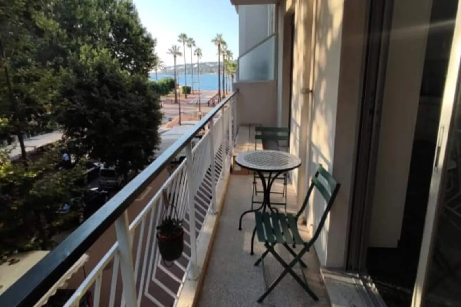 Résidence Appartement Tout Neuf Vue Mer Avec 2 Chambres Dans Antibes