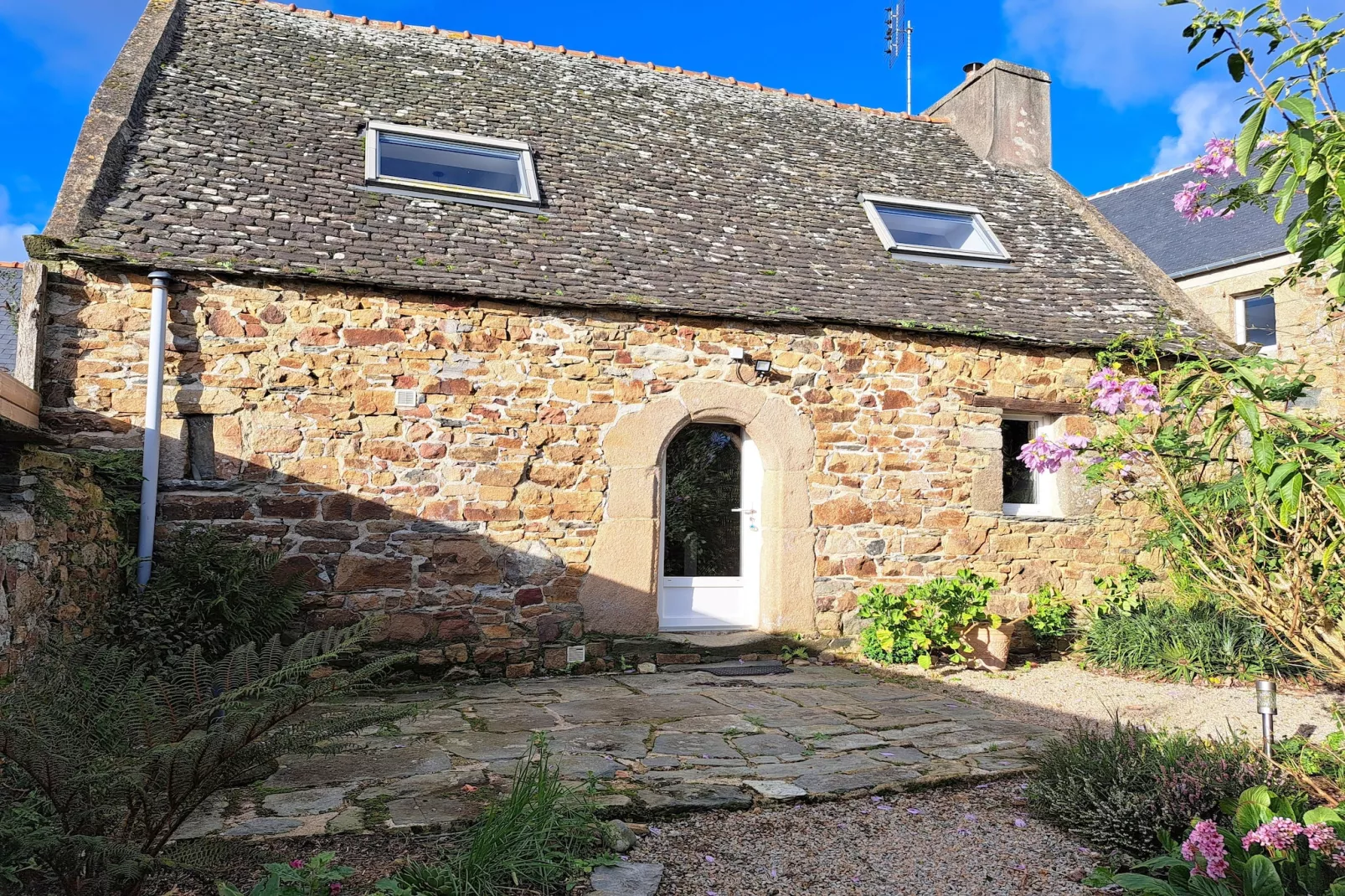 Granitsteinhaus in Guimaëc