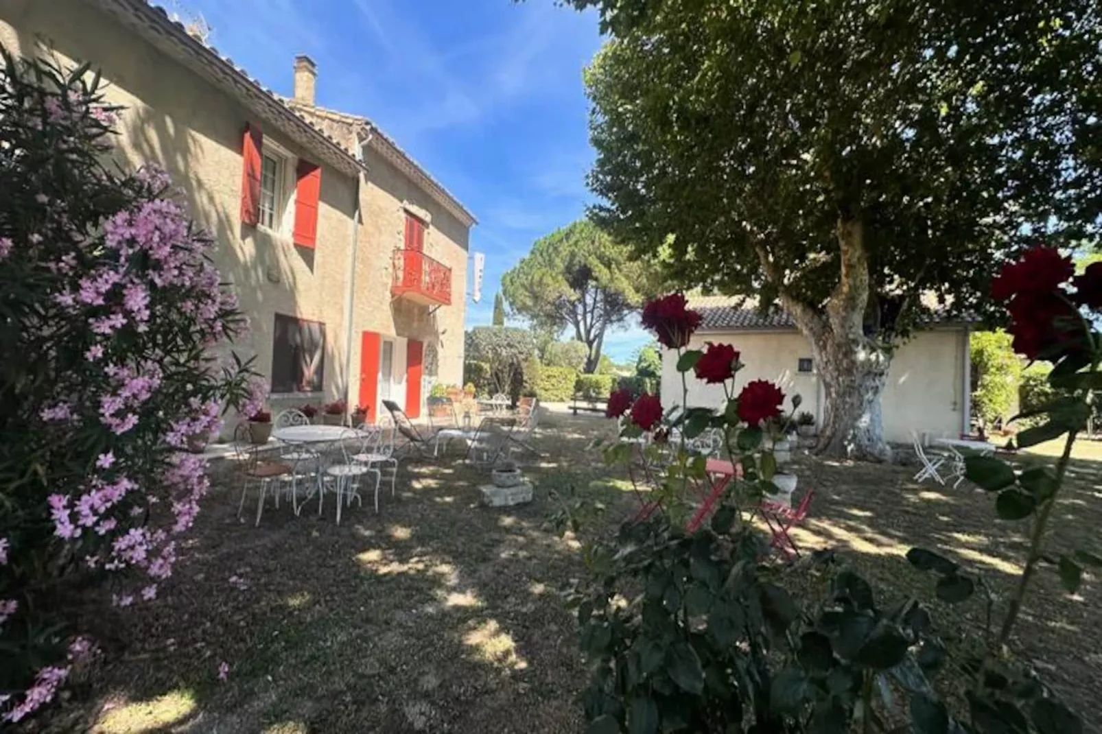 Résidence G&icirc;te De La Cave - Charmant G&icirc;te Proven&ccedil;al Avec Une Chambre