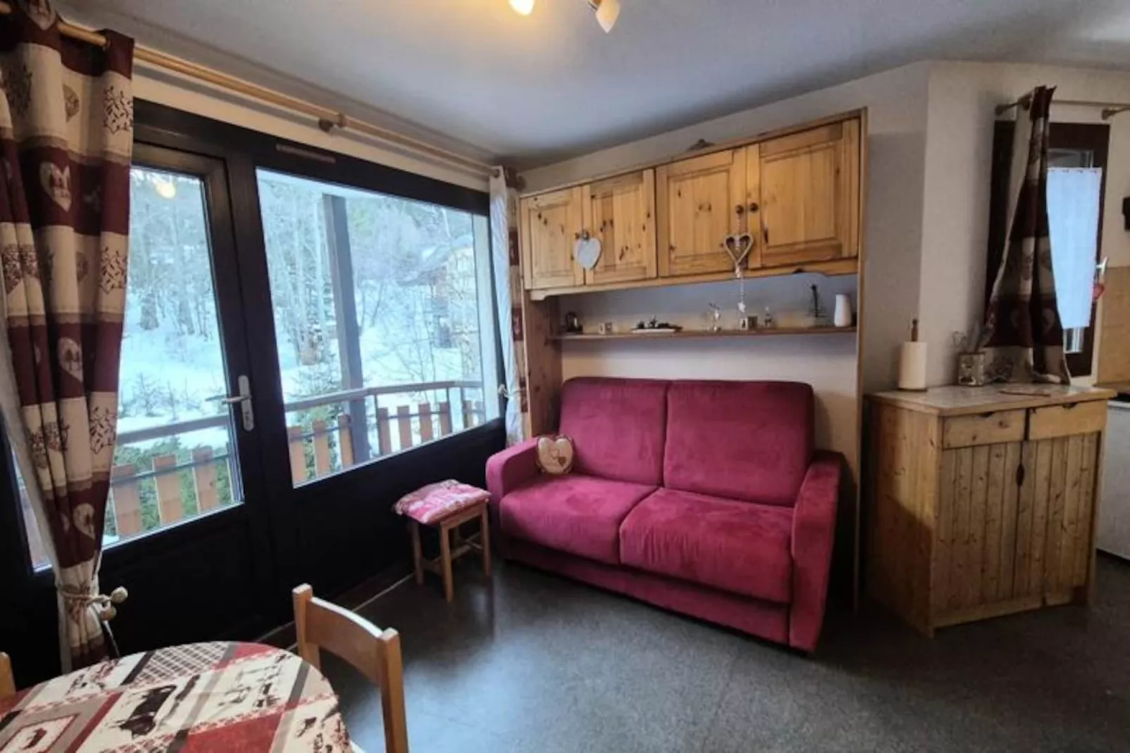 Appartement 4 Personnes Avec Piscine, Centre De La Station Feclaz