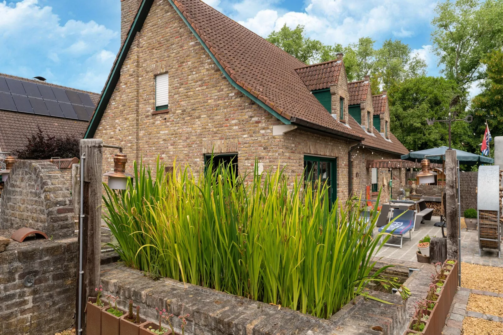 Stil Genot-Exterior summer
