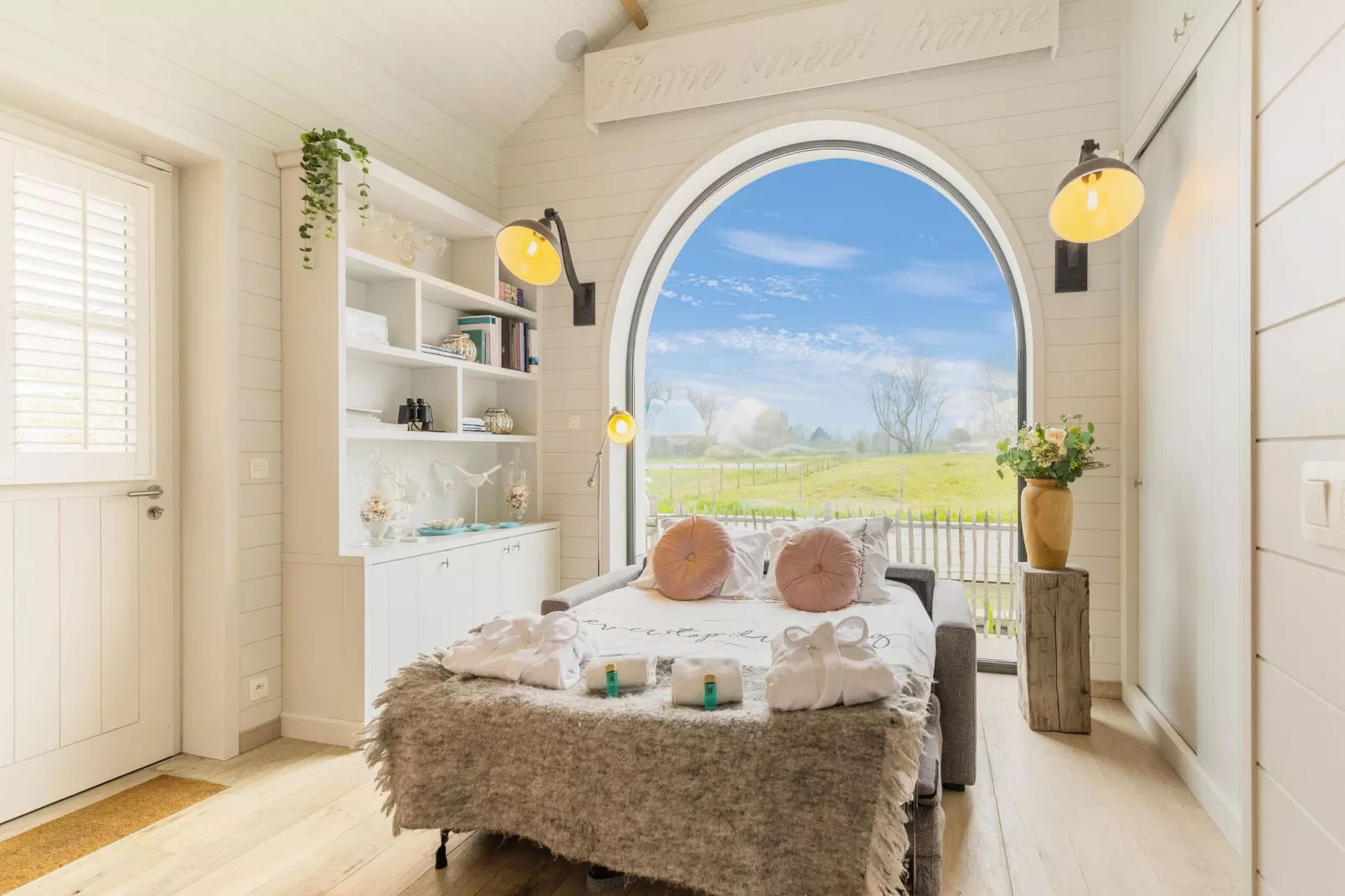 Het Witte Strandhuis-Bedroom