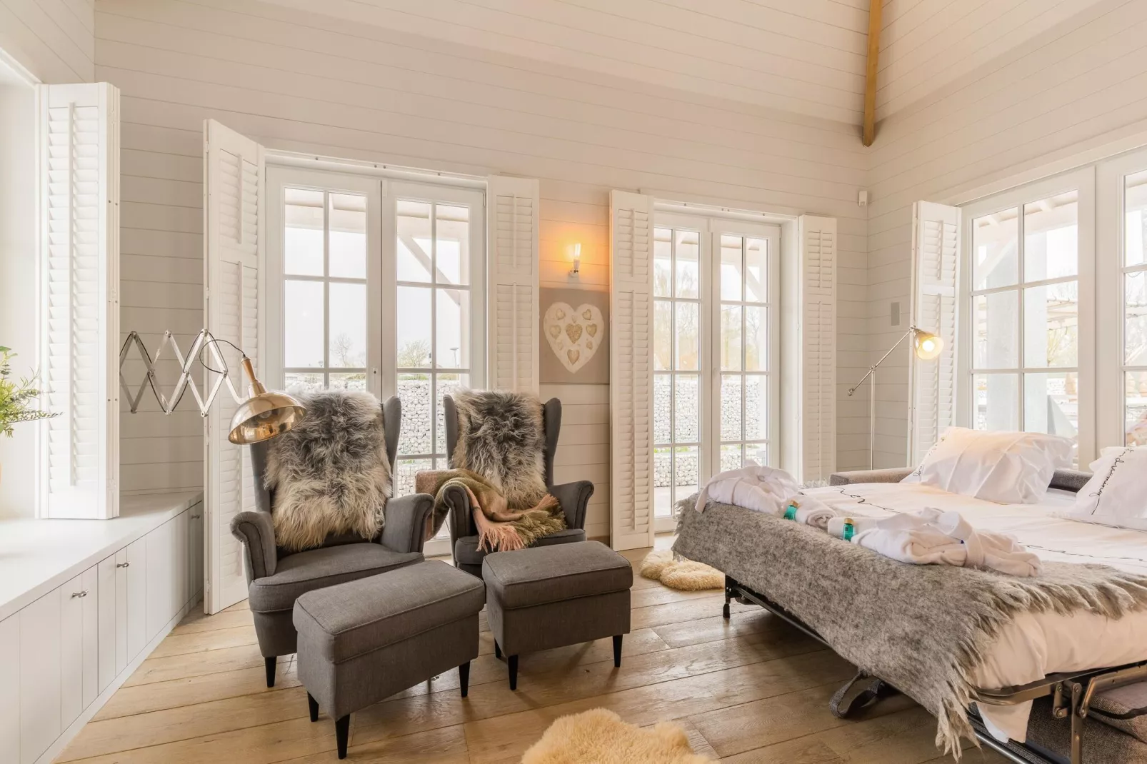 Het Witte Strandhuis-Bedroom