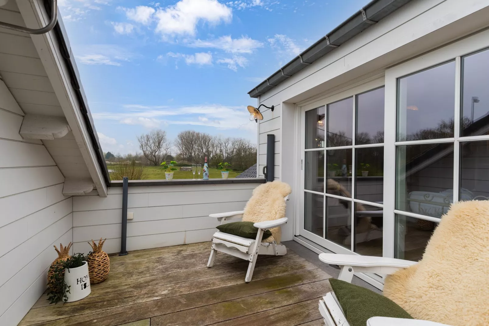 Het Witte Strandhuis-Terrace balcony