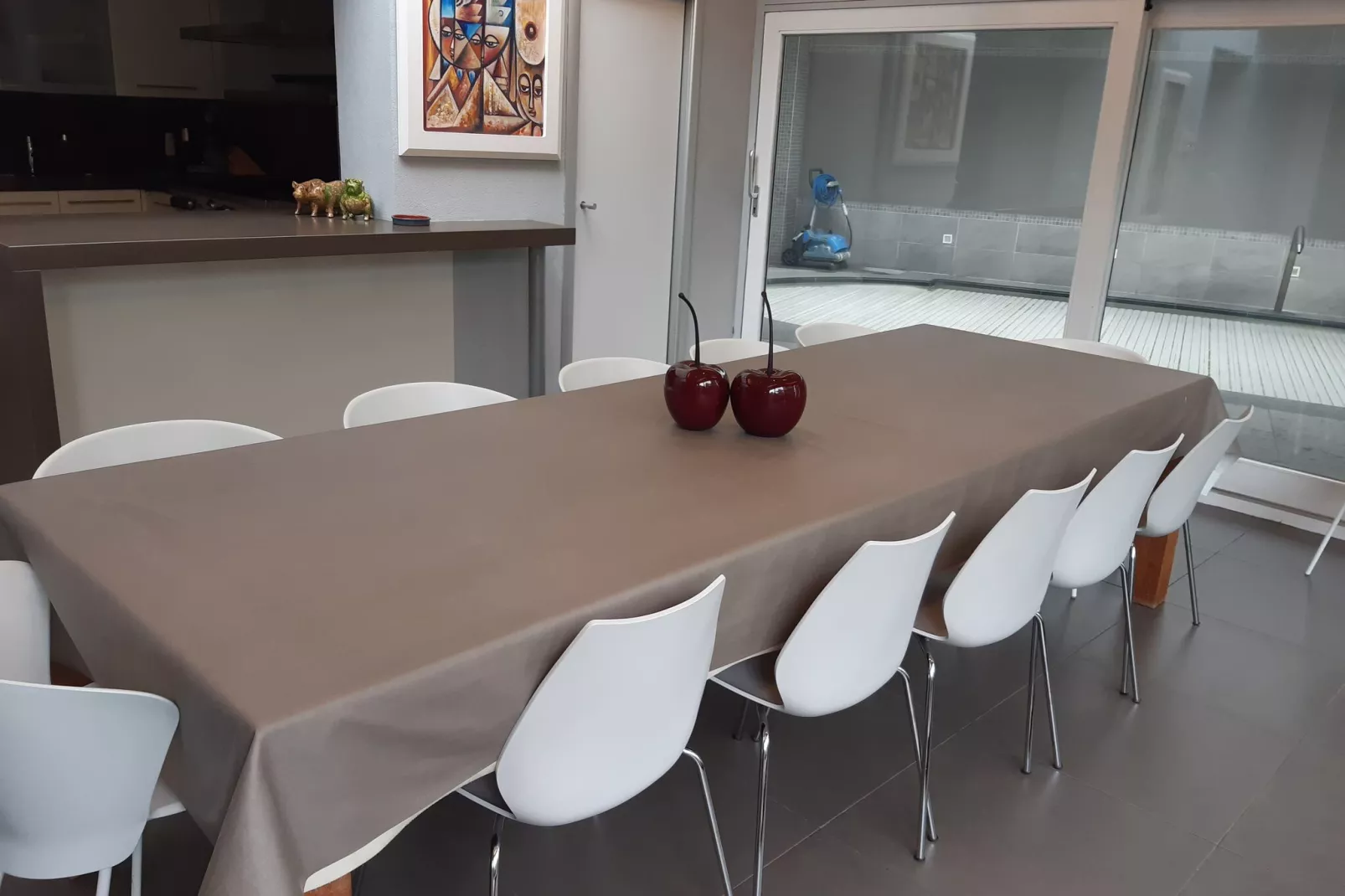 L'oree-Dining room