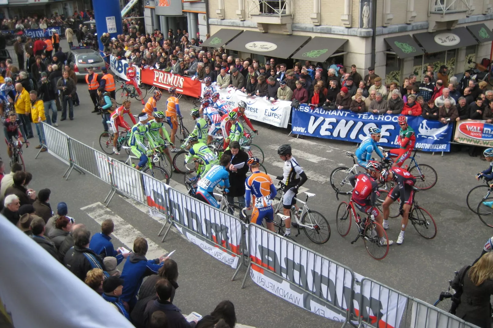 Nuvola-Zones d'été à 1 km