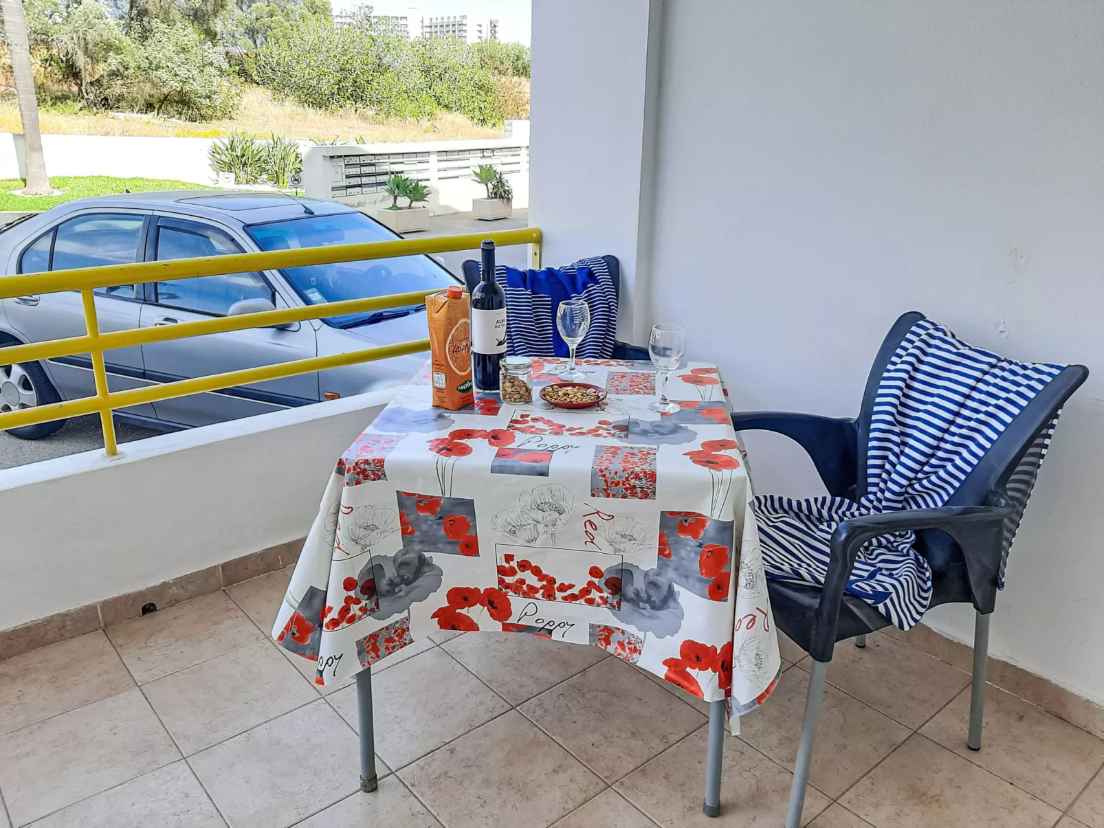 Manelito House - Sunny Way