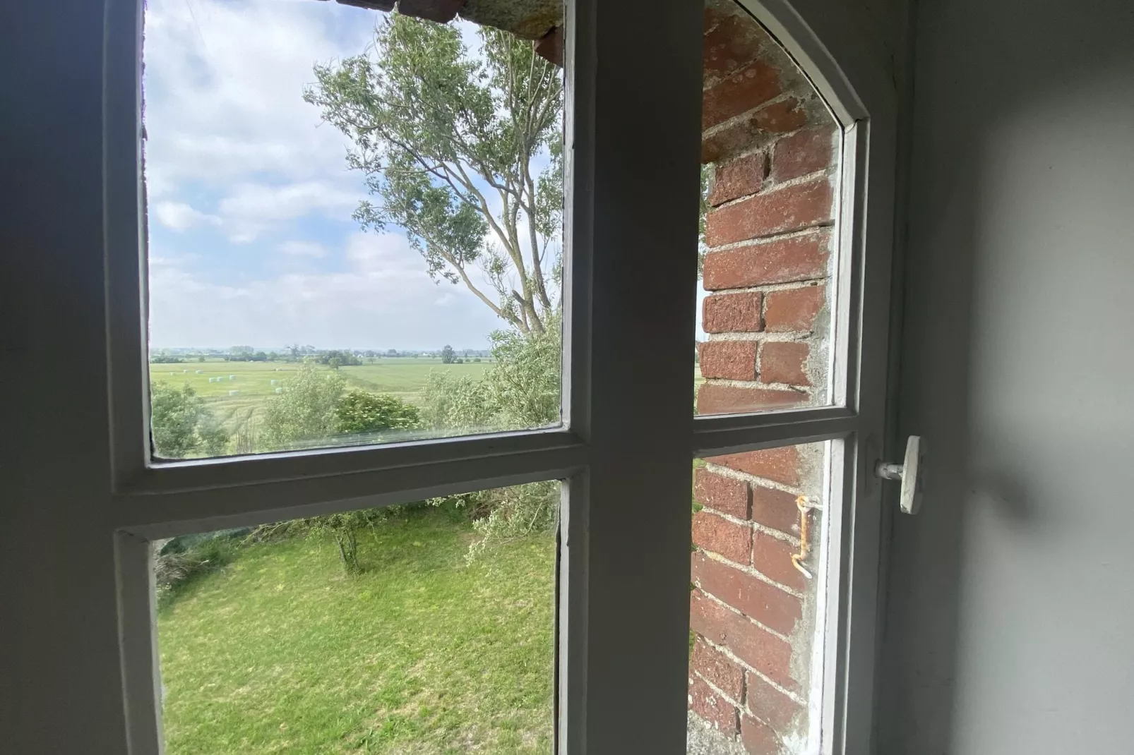 Mill Cherrueix-View summer