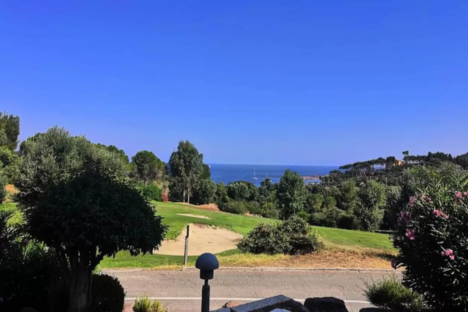 Cap Esterel En Famille - 2pièces Vue Mer Jardin Piscine Clim Parking Inclus