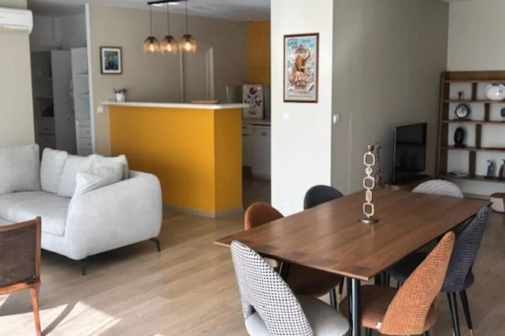 Appartement Lumineux Et Chaleureux - Isle Sur La Sorgue