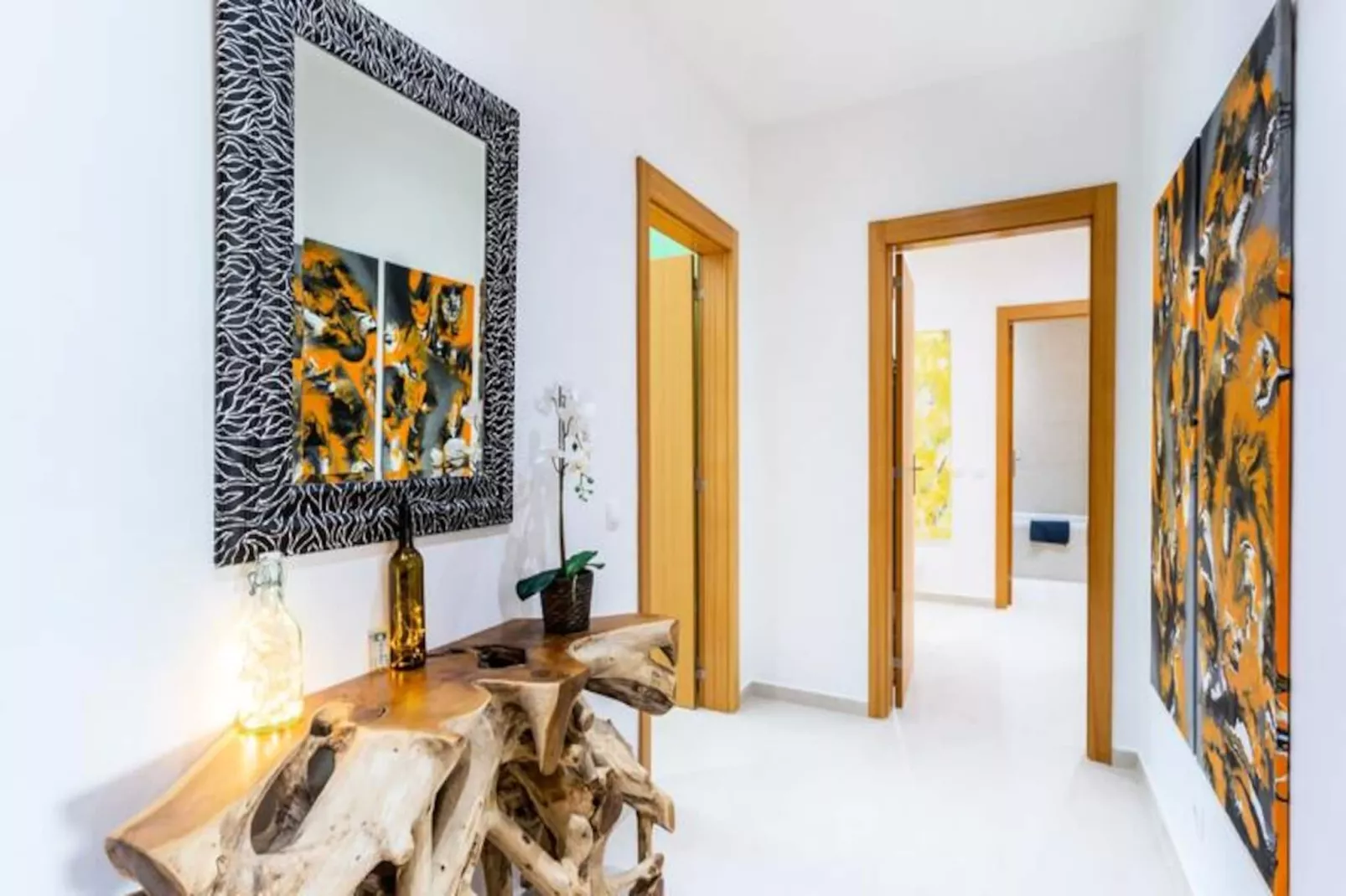 Art-inspired Modern Apartment T3