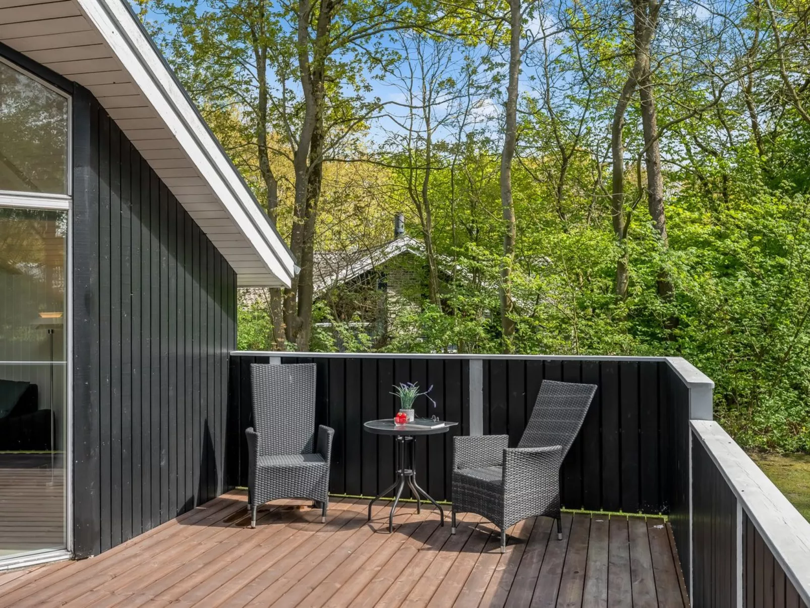 "Akule" - 10km from the sea