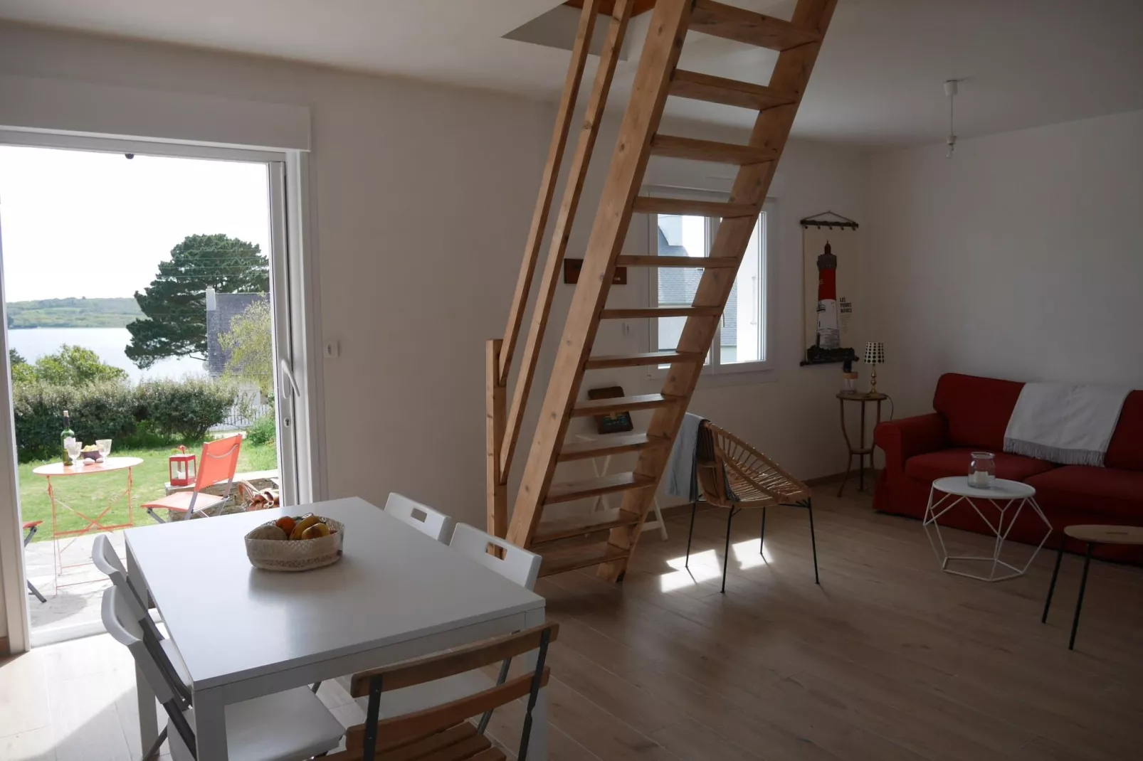 Ferienhaus mit Meerblick Roscanvel-Living room