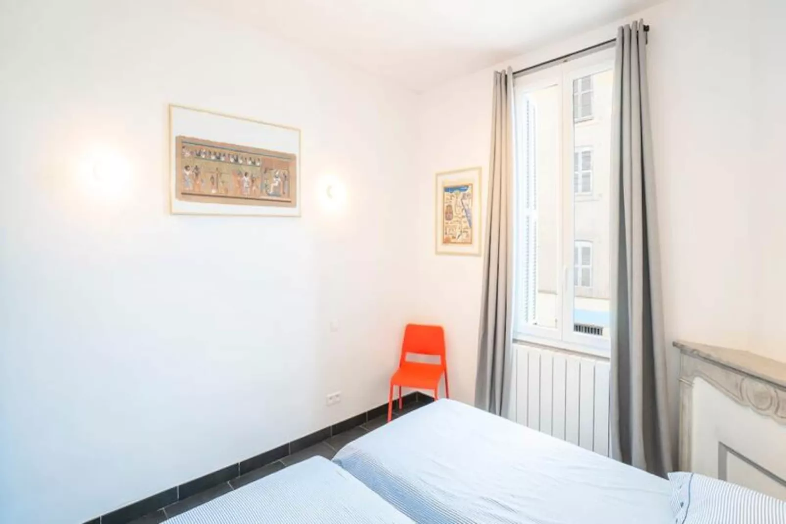 Lumineux 3 Pièces Dans Le Coeur De Antibes!