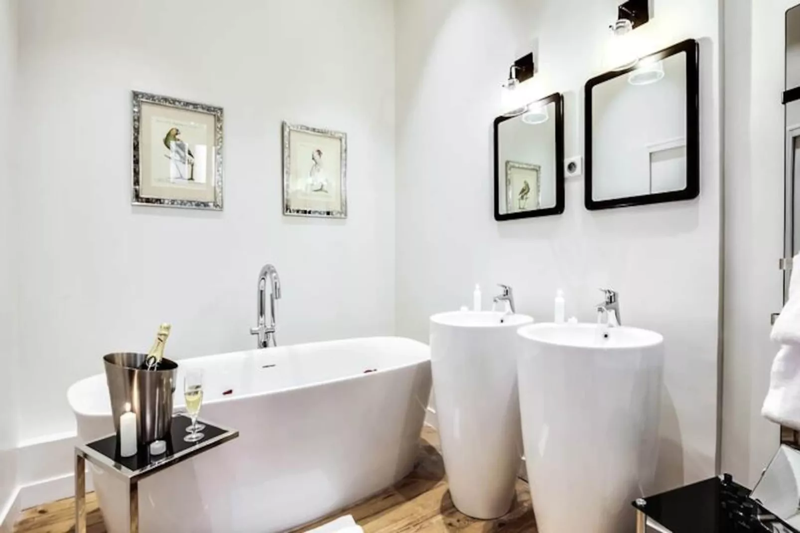 Maison Ingw&euml; - T3 De Charme Pour 6 Personnes Place Gambetta