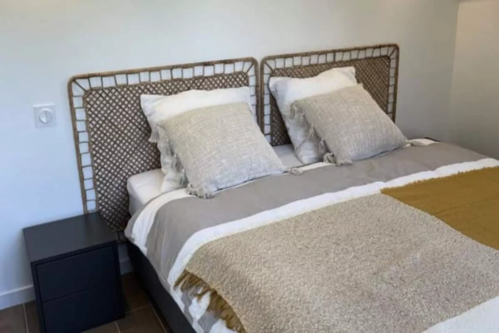 Résidence Le Lac Bleu Appt / Terr / Plage Priv&eacute;e Lac