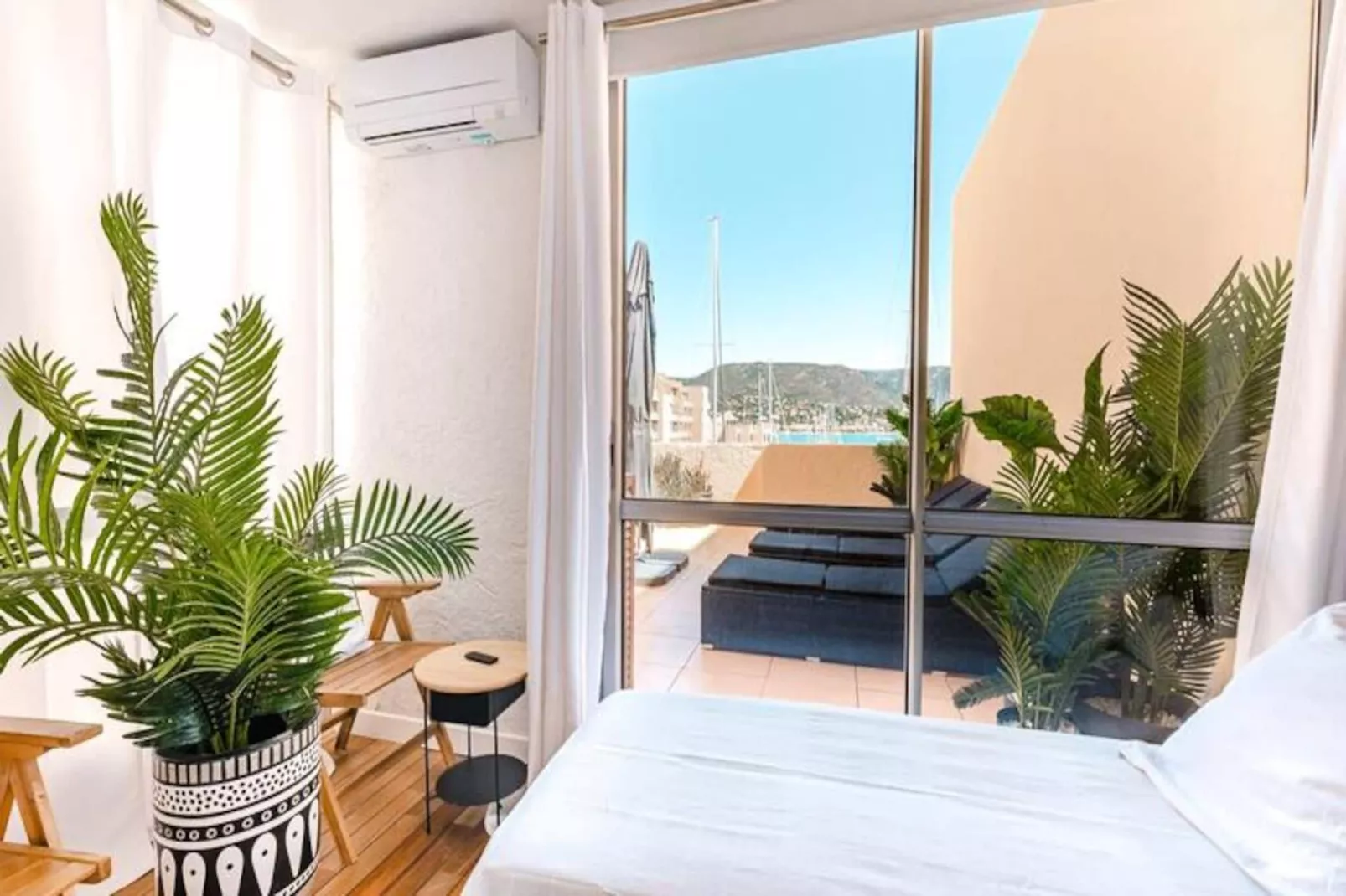 Résidence Superbe Appartement Sur Le Port De La Favi&egrave;re