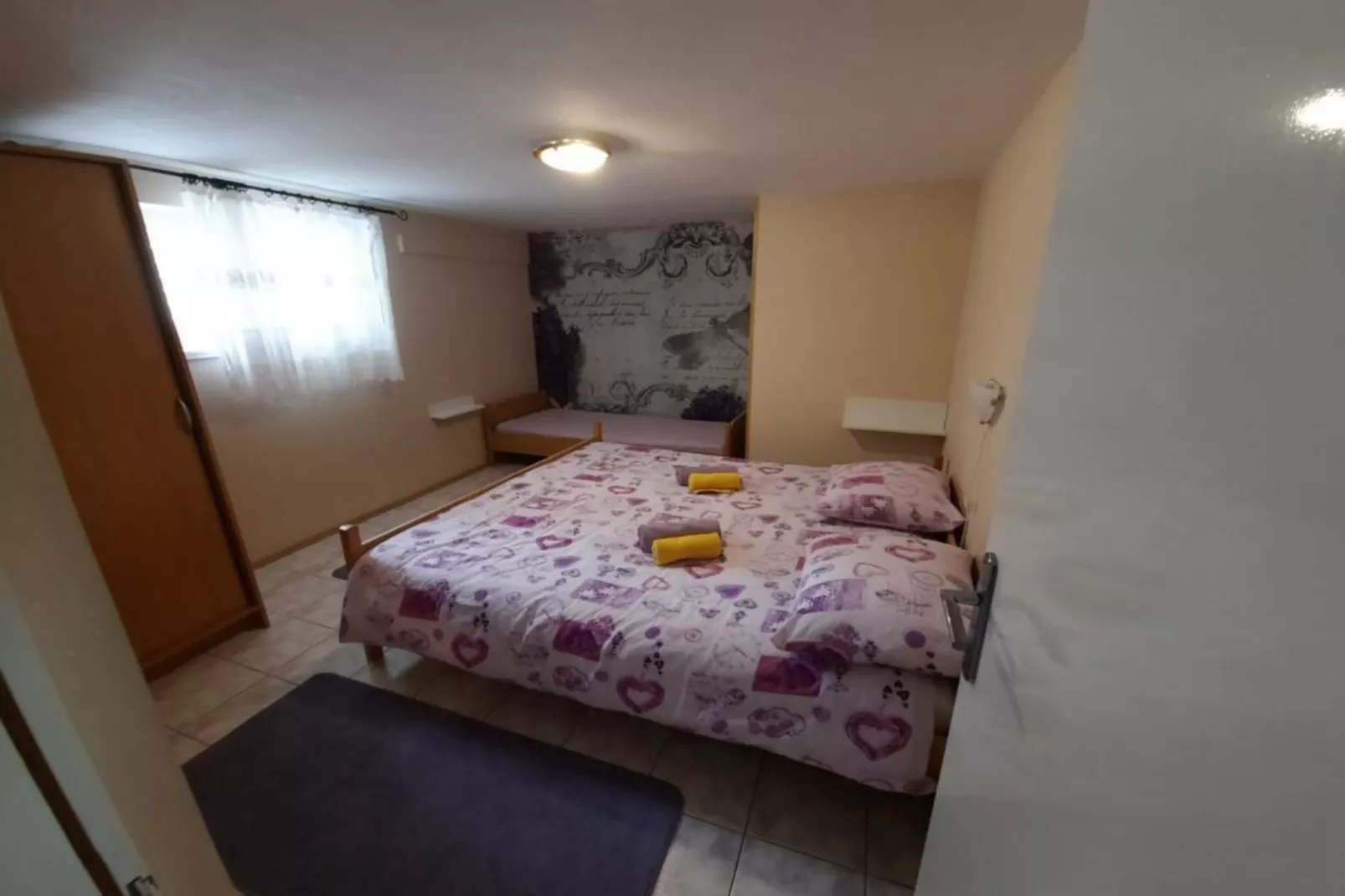 Apartments Matušan Kampor Rab - One Bedroom Apartment With Terrace (A1)