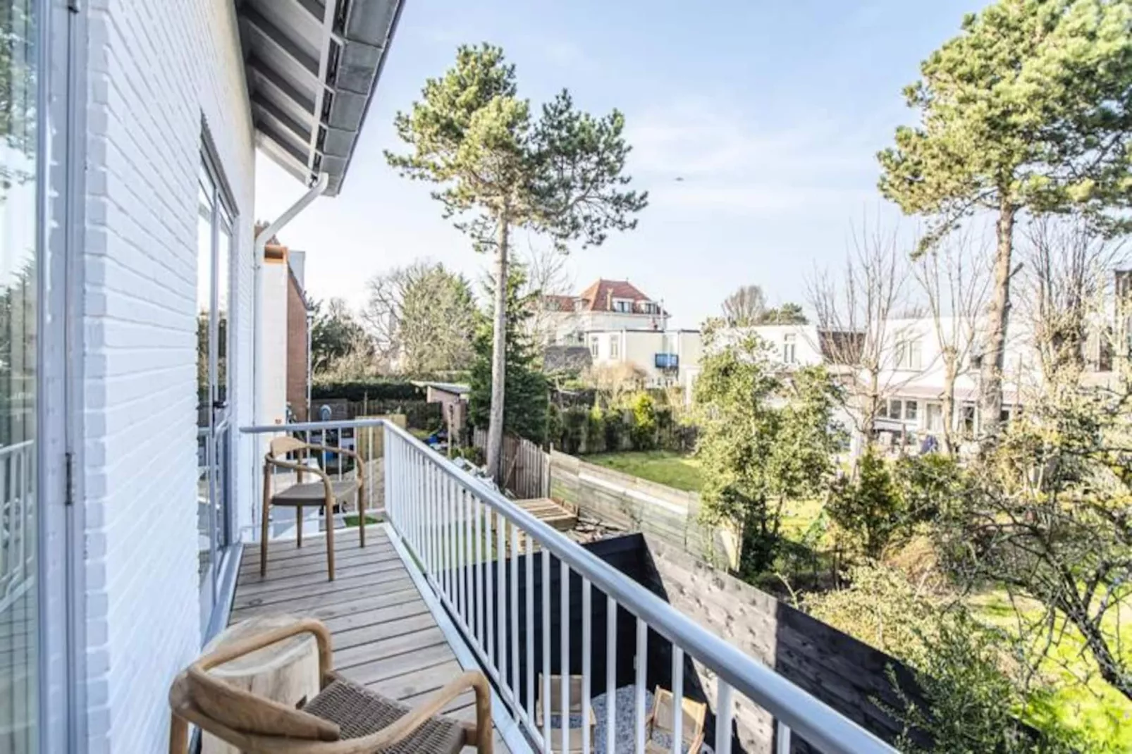 Marley&rsquo;s Beachhouse - Luxury Guest Room With Balcony