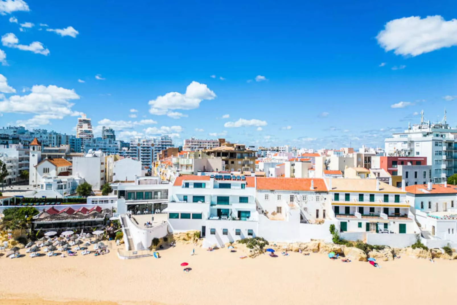 Appartements à Armaçao de Pera