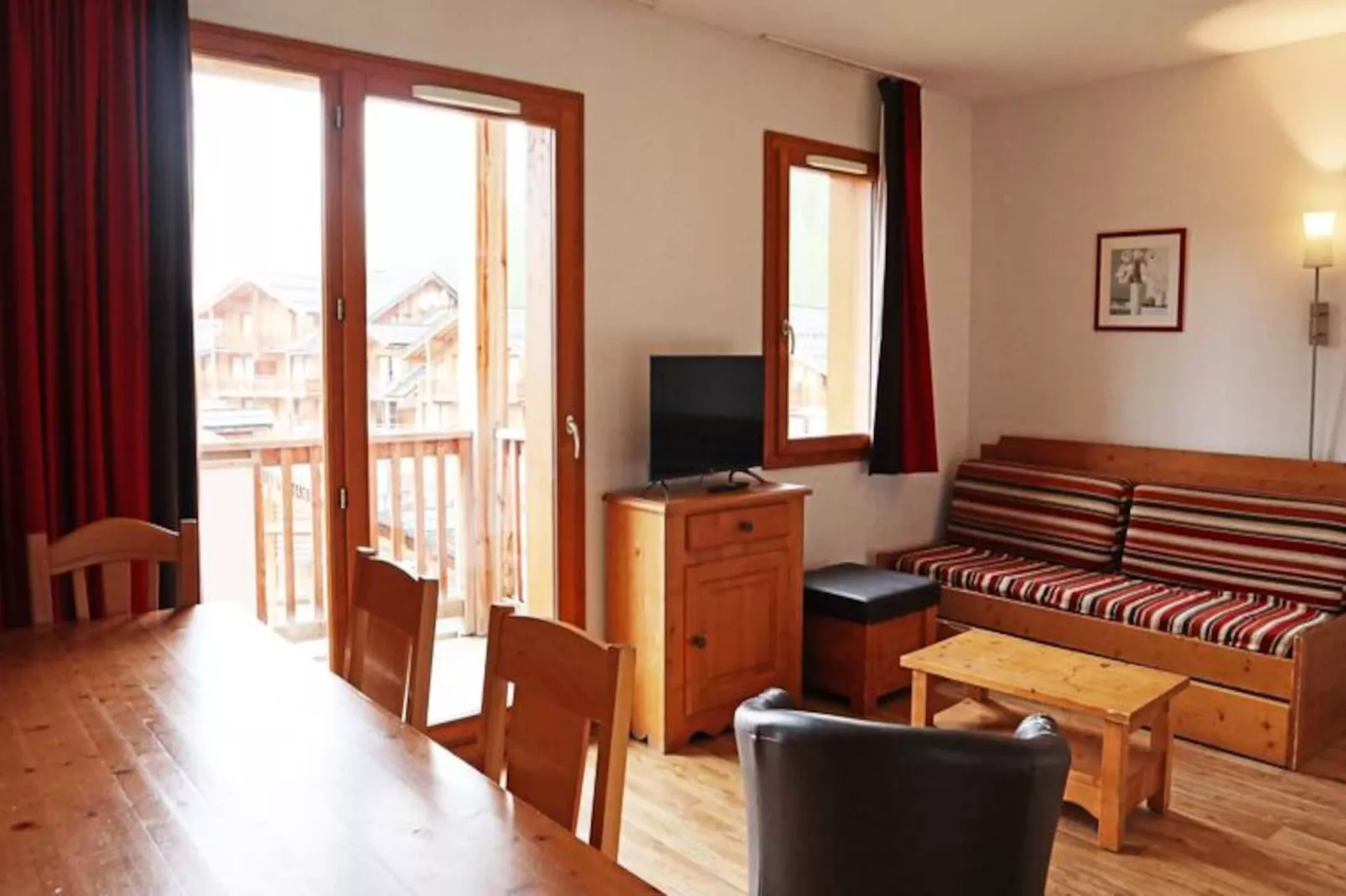 Les Chalets De Bois Mean