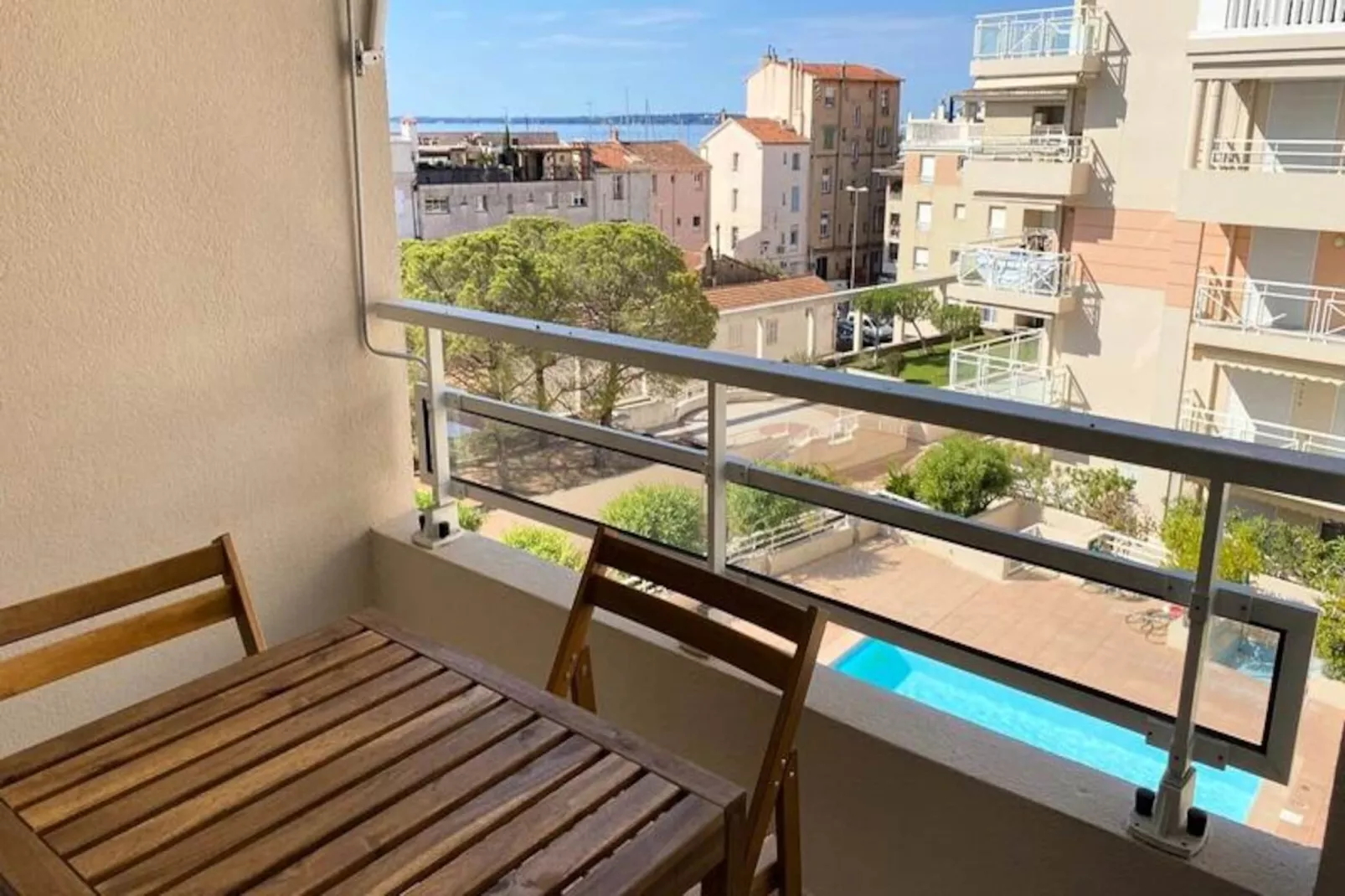 06ai - Beau Studio Rénové - Vue Mer Et Piscine